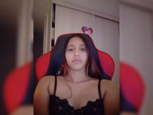 Alisson-Grey live cam on BongaCams