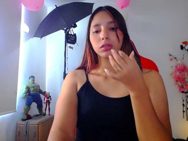 Alisson-Grey live cam on BongaCams