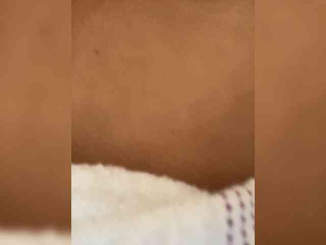 Alisson-Grey webcam
