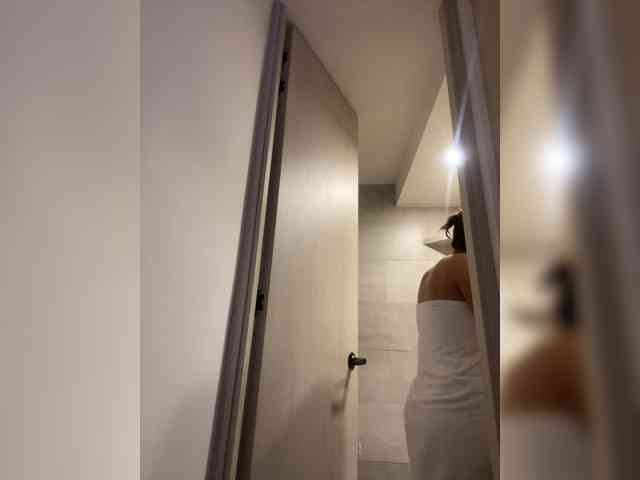 Modèle: Alisson-Grey