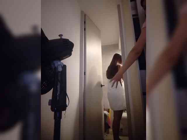 Alisson-Grey webcam