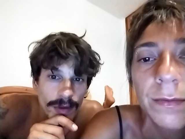 ltalianSexyCouple — live couple cam