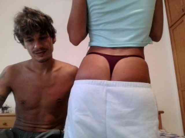 Model: ltalianSexyCouple