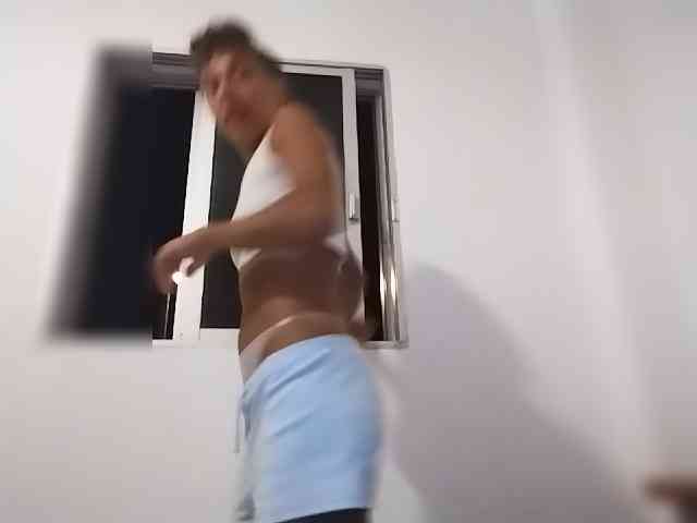 ltalianSexyCouple webcam