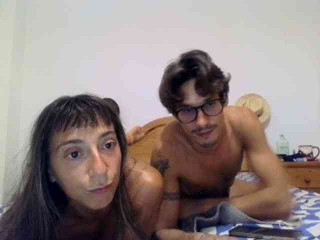 Modella: ltalianSexyCouple