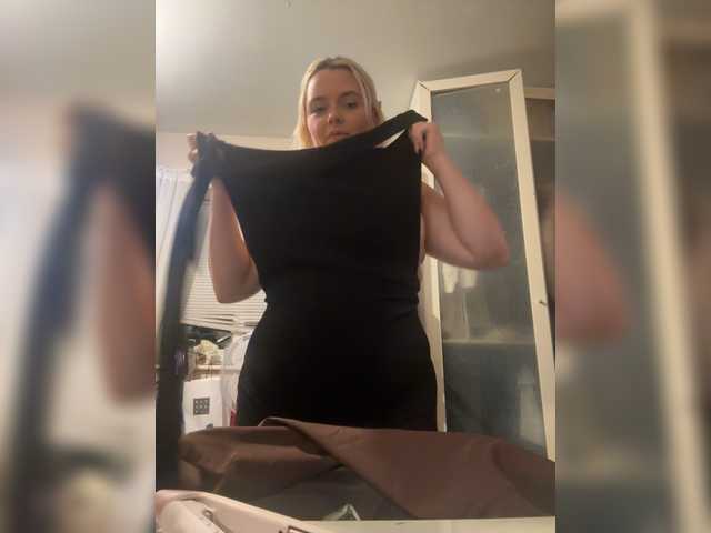 Kenzie live cam on BongaCams