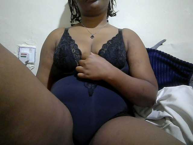 Curveydoll