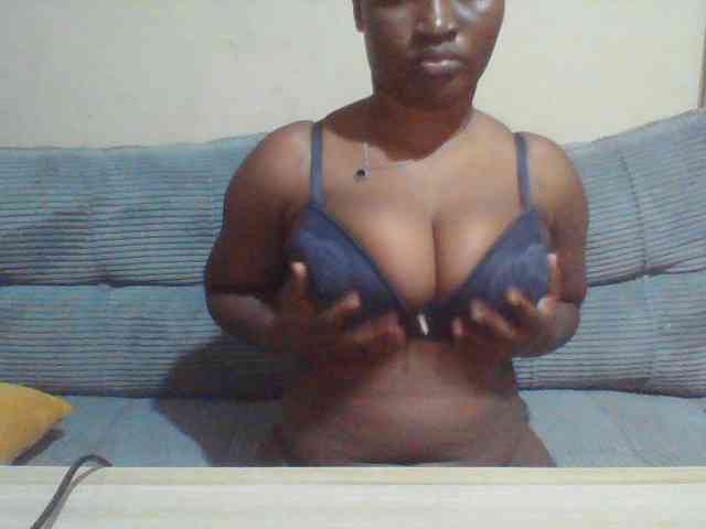Curveydoll