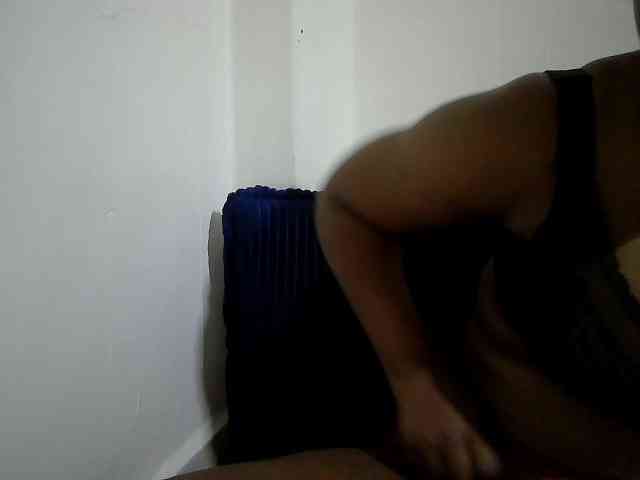 Curveydoll webcam
