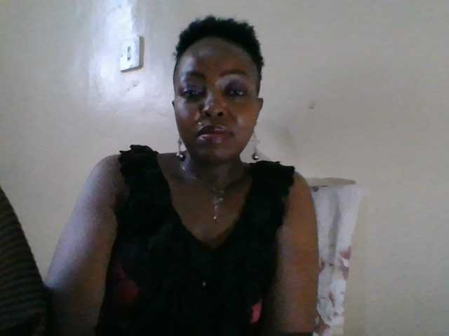 candy2002 live cam on BongaCams