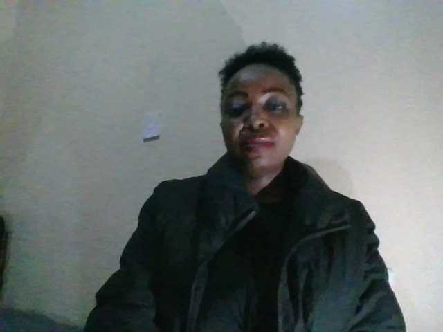 candy2002 live cam on BongaCams