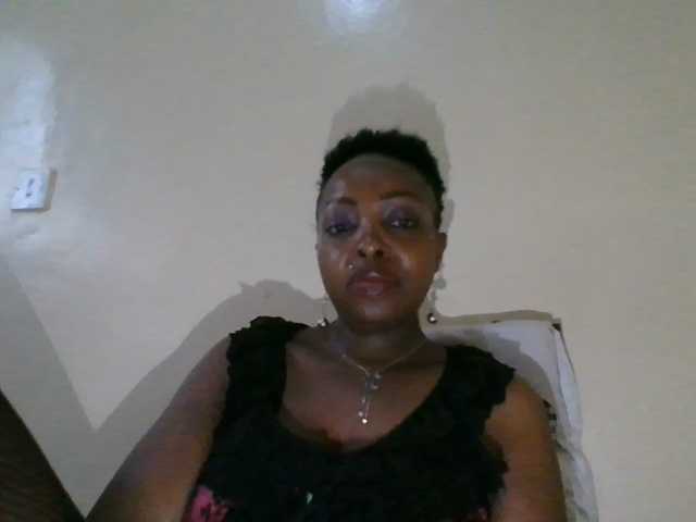 candy2002 live cam on BongaCams