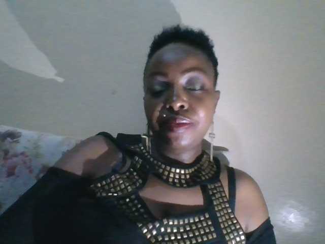 candy2002 live cam on BongaCams