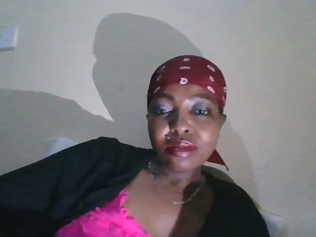 candy2002 live cam on BongaCams