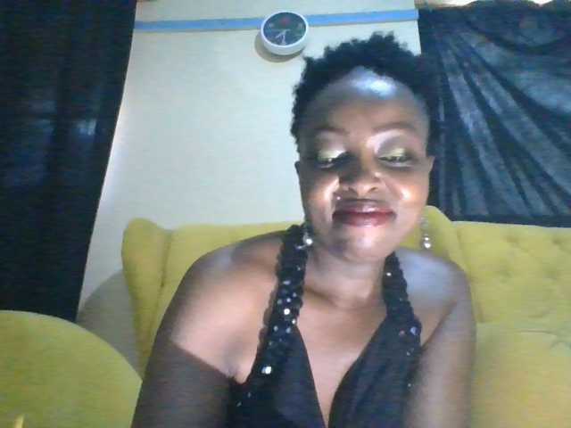 candy2002 live cam on BongaCams