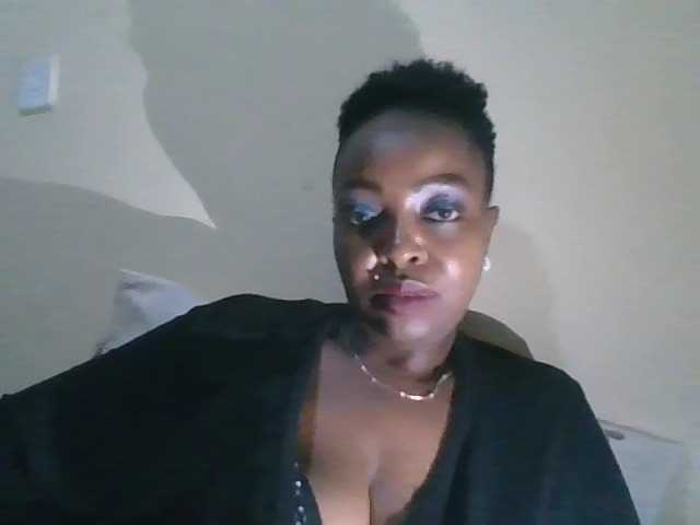 candy2002 live cam on BongaCams