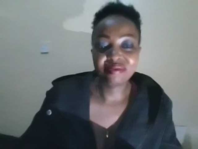 candy2002, en directo ahora en BongaCams