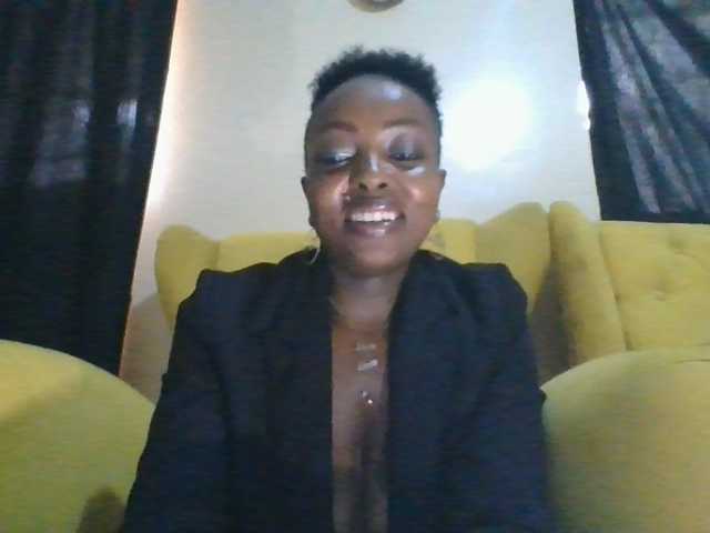 candy2002 live cam on BongaCams