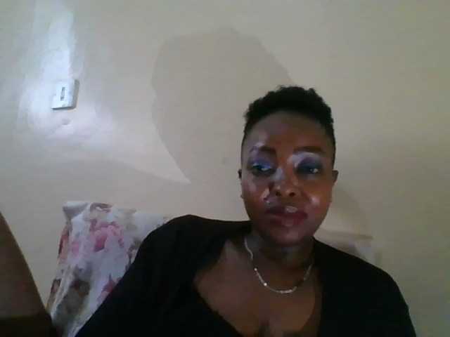 candy2002 live cam on BongaCams
