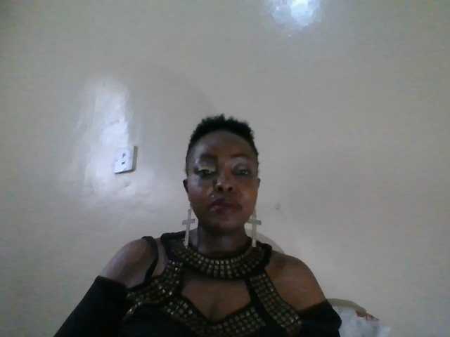 candy2002 live cam on BongaCams