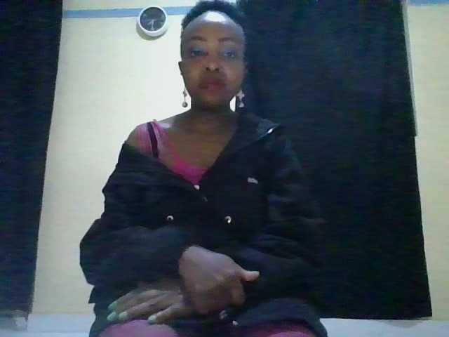 candy2002 live cam on BongaCams