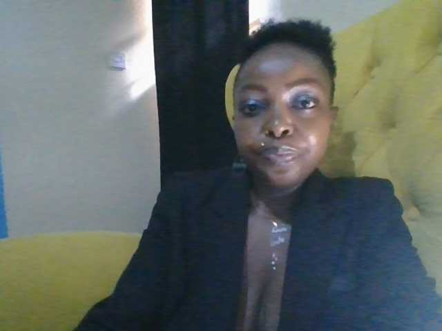candy2002 live cam on BongaCams