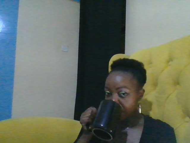 candy2002 live cam on BongaCams