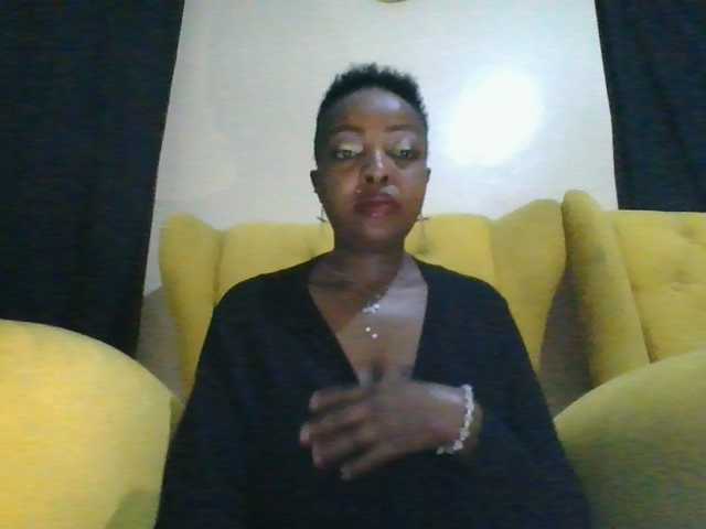 candy2002 live cam on BongaCams