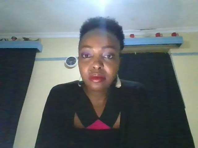 candy2002 live cam on BongaCams