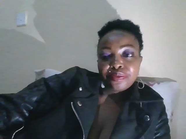 candy2002 live cam on BongaCams