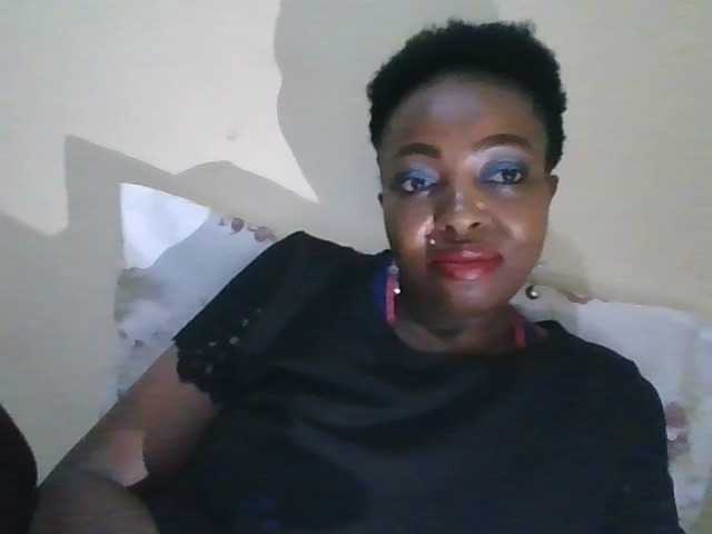 candy2002 live cam on BongaCams