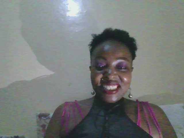 candy2002 live cam on BongaCams