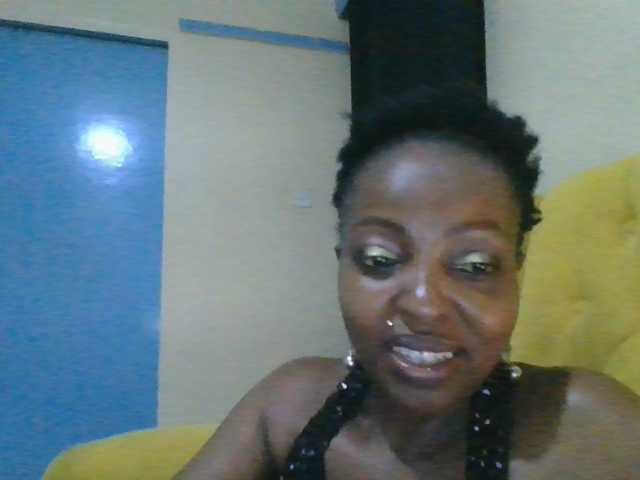 candy2002 live cam on BongaCams