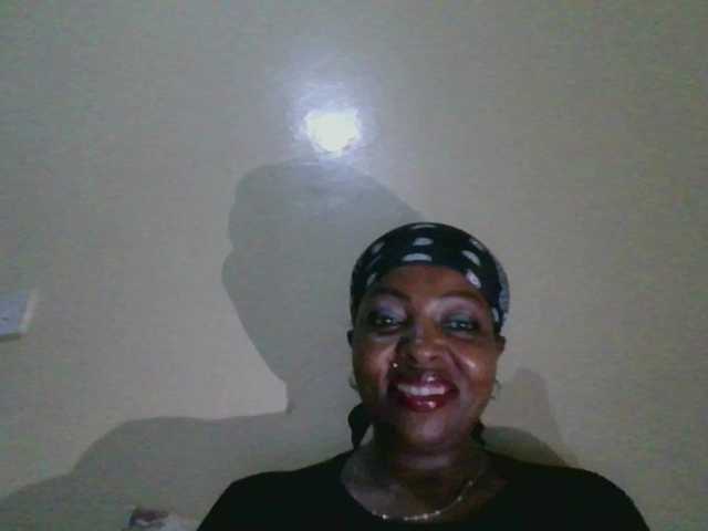 candy2002 live cam on BongaCams