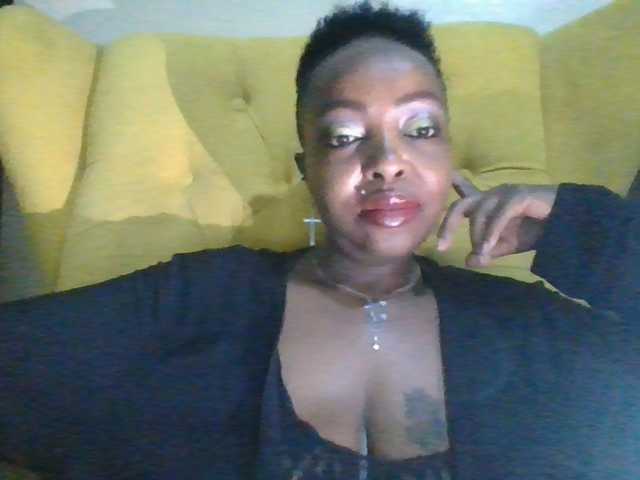 candy2002 live cam on BongaCams