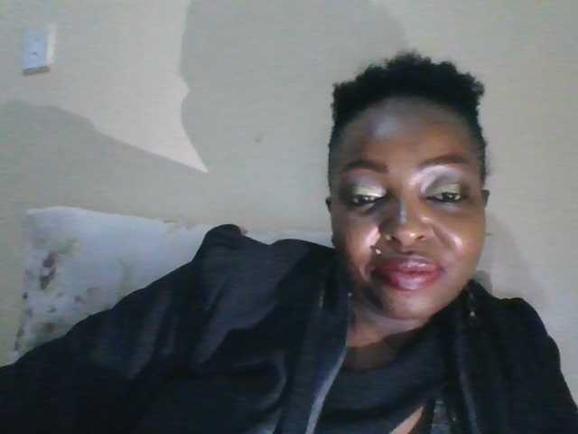 candy2002 live cam on BongaCams