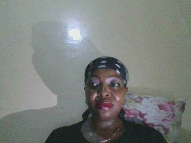 candy2002 live cam on BongaCams