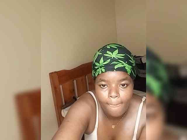Prettynyambz webcam