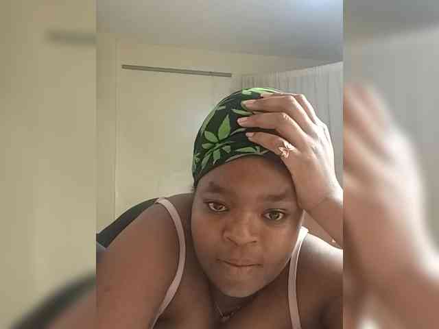 Prettynyambz webcam
