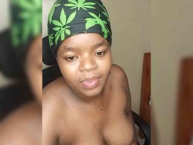 Prettynyambz webcam