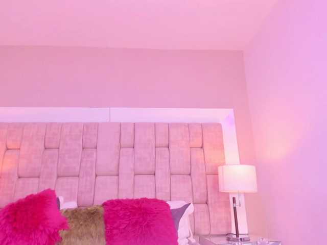 NinaMendez live cam on BongaCams