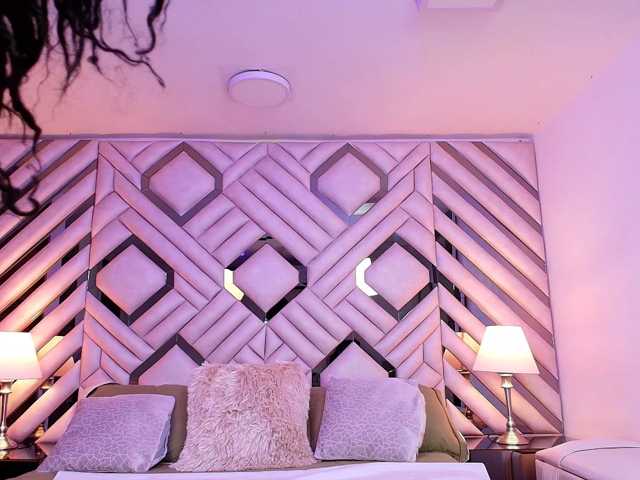 NinaMendez live cam on BongaCams