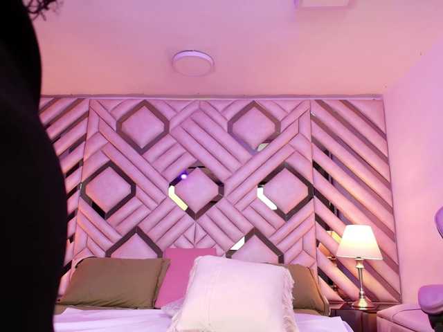 NinaMendez live cam