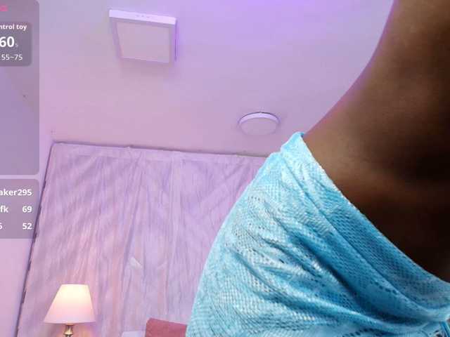NinaMendez live cam preview