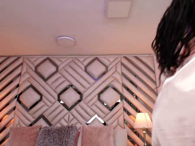 NinaMendez live cam on BongaCams