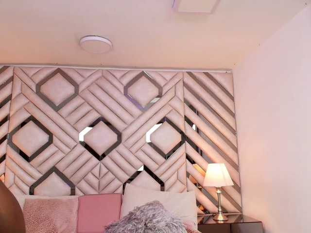 NinaMendez live cam on BongaCams