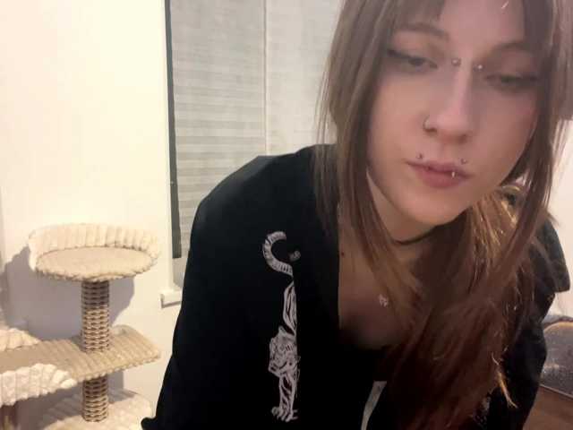 kissmy live cam preview