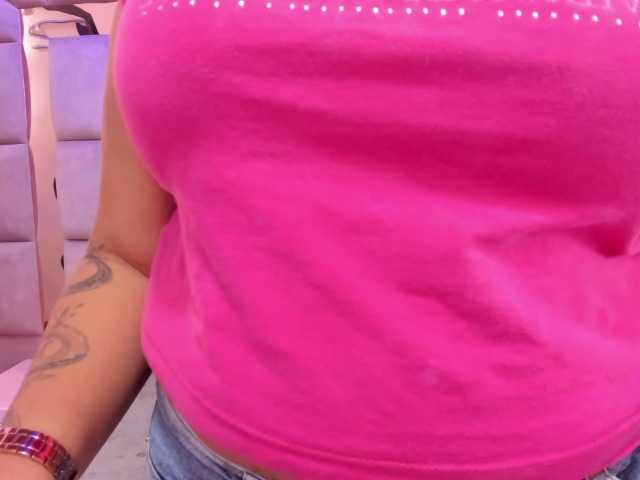 DanySwet live cam preview