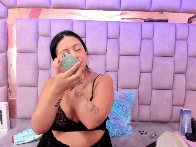 DanySwet, en vivo ahora en BongaCams