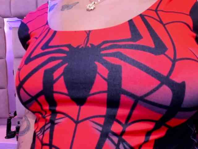 DanySwet's webcam live show